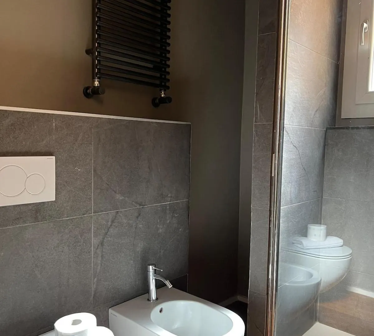 Two-Room Apartment In Historic Center With Private Courtyard 博洛尼亚 0*,  意大利